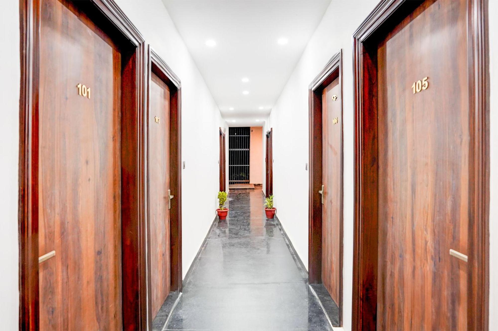 Super Collection O 63 A Noida Hotel Luaran gambar