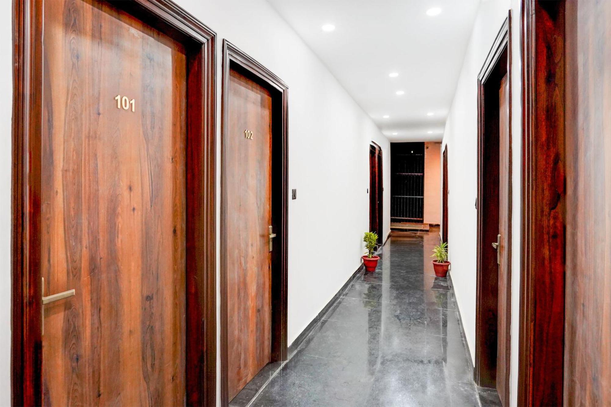 Super Collection O 63 A Noida Hotel Luaran gambar